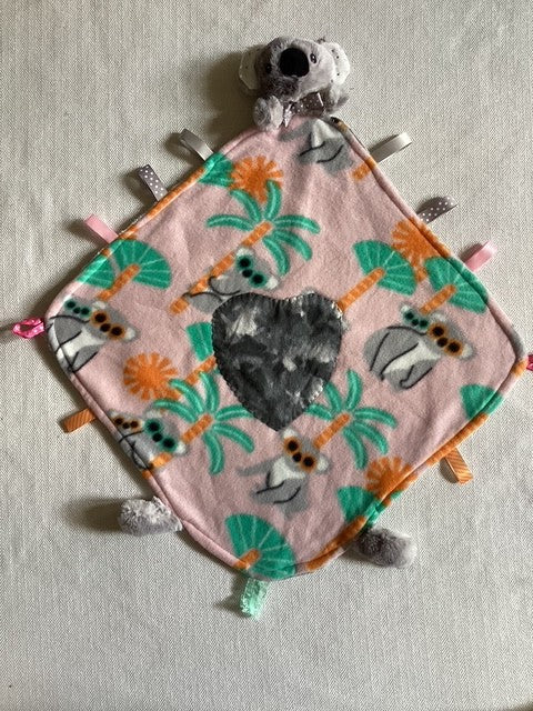 LOVIE Collection |Kola Bear Heart Pink