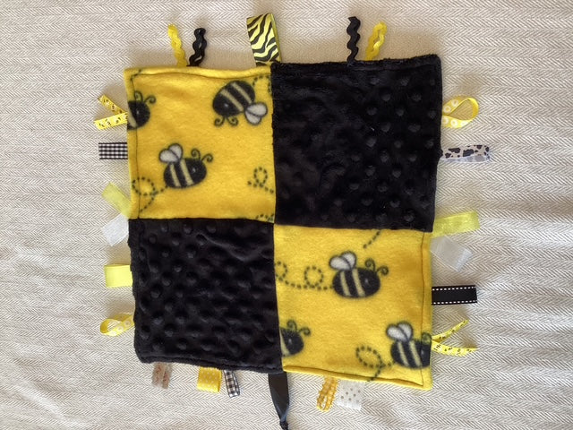 Sensory | 4 square Crinkle Toy Large | Assorted Themes