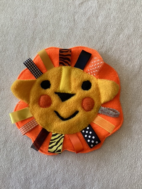 Sensory | Crinkle Toy Lion
