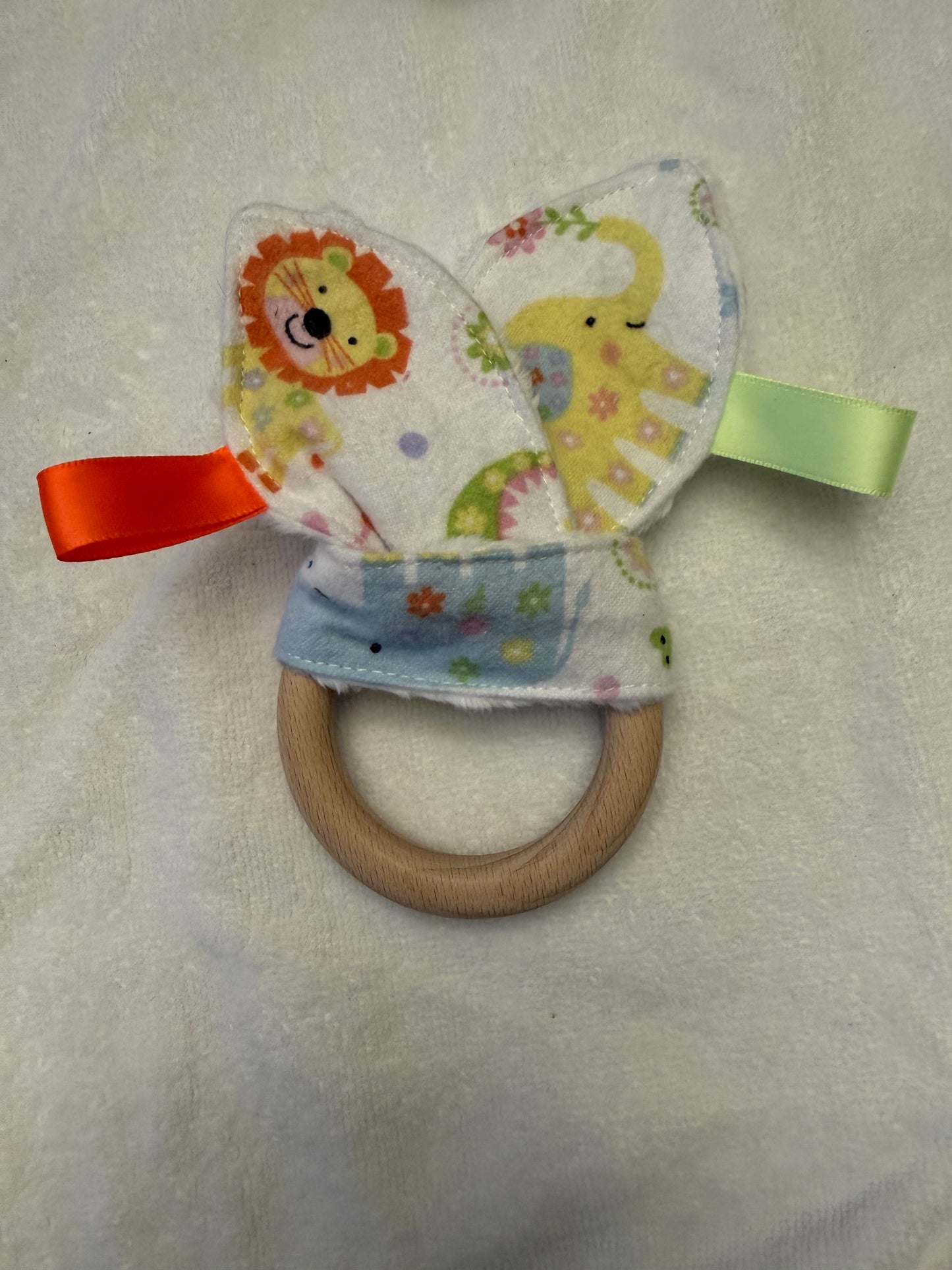 Sensory | Bunny Crinkle Teething Ring
